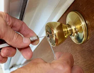 Galaxy Locksmith Store San Antonio, TX 210-780-7298 Galaxy Locksmith Store San Antonio, TX 210-780-7298 - 4-Professional-Locksmith